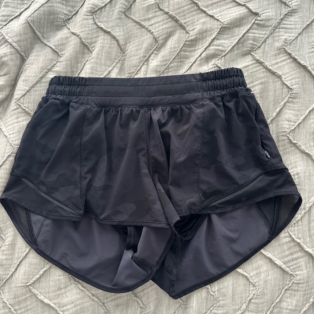 New Hotty Hot Low-Rise Lined Short 2.5" - size 4